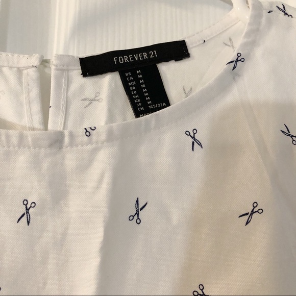 White croptop - Picture 3 of 4